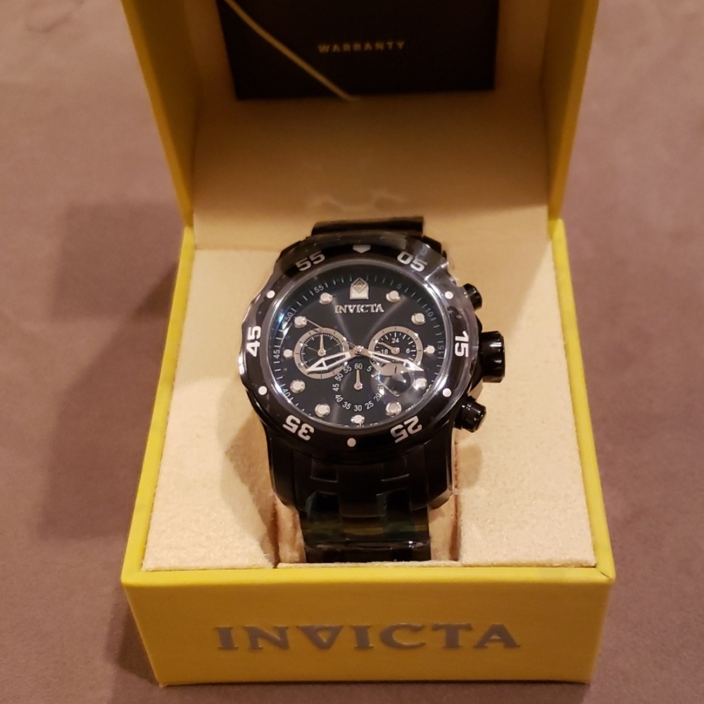 Invicta - Pro Diver - men's watch